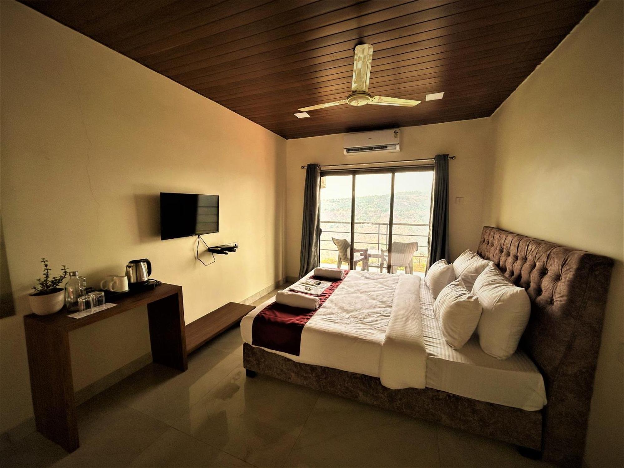 Trattino Resorts Panchgani Εξωτερικό φωτογραφία